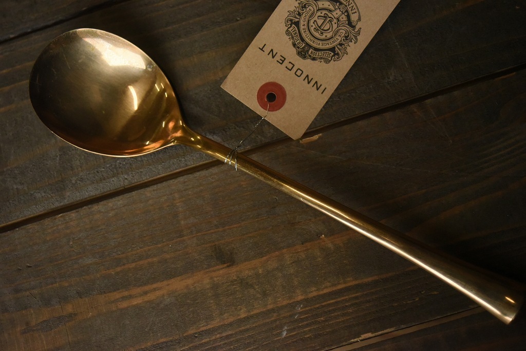 104479  ヴィンテージ　　真鍮製　サーバースプーン　ブラス　英国 MADE IN ENGLAND