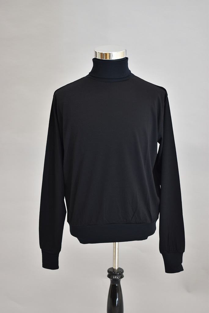 TB INNOCENT Original products 「極上ウール圧縮ニット タートルネック」　COLOR : BLACK/BLACK