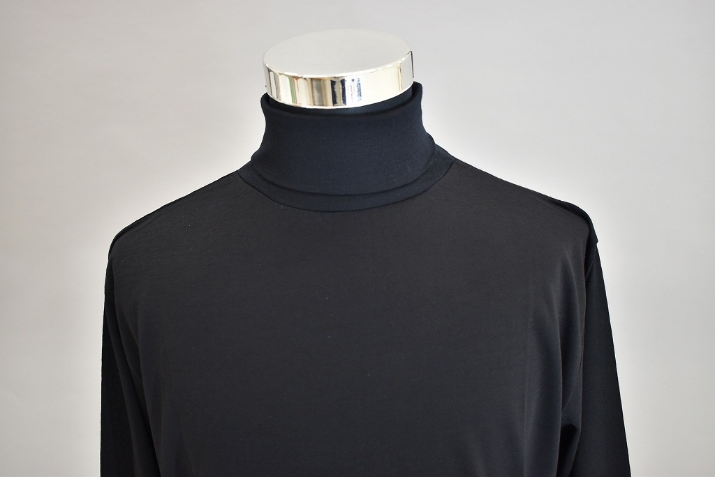 TB INNOCENT Original products 「極上ウール圧縮ニット タートルネック」　COLOR : BLACK/BLACK