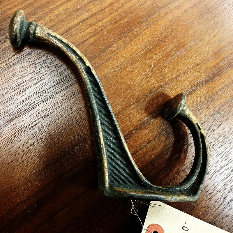 105100 ヴィンテージ アイアンフック ウォールハンガー コートフック
