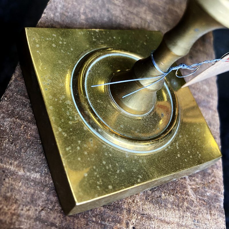 105606 MADE IN INDIA　キャンドルスタンド　ブラス　真鍮製　