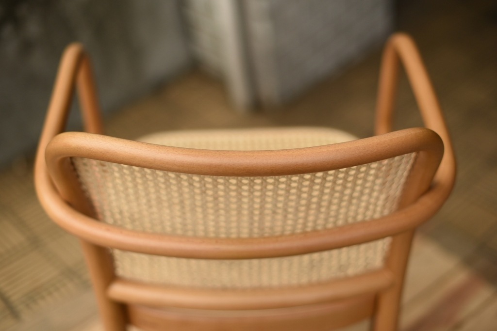TON　ARM CHAIR　No.811　325811