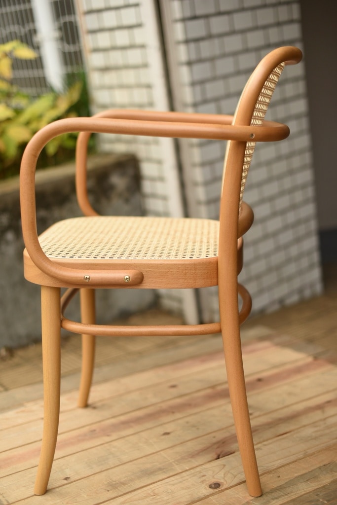 THONET No.811 Arm Chair Honey チェア　ラタンチェア THONET No.811 Arm Chair Honey チェア ラタンチェア TON No.811