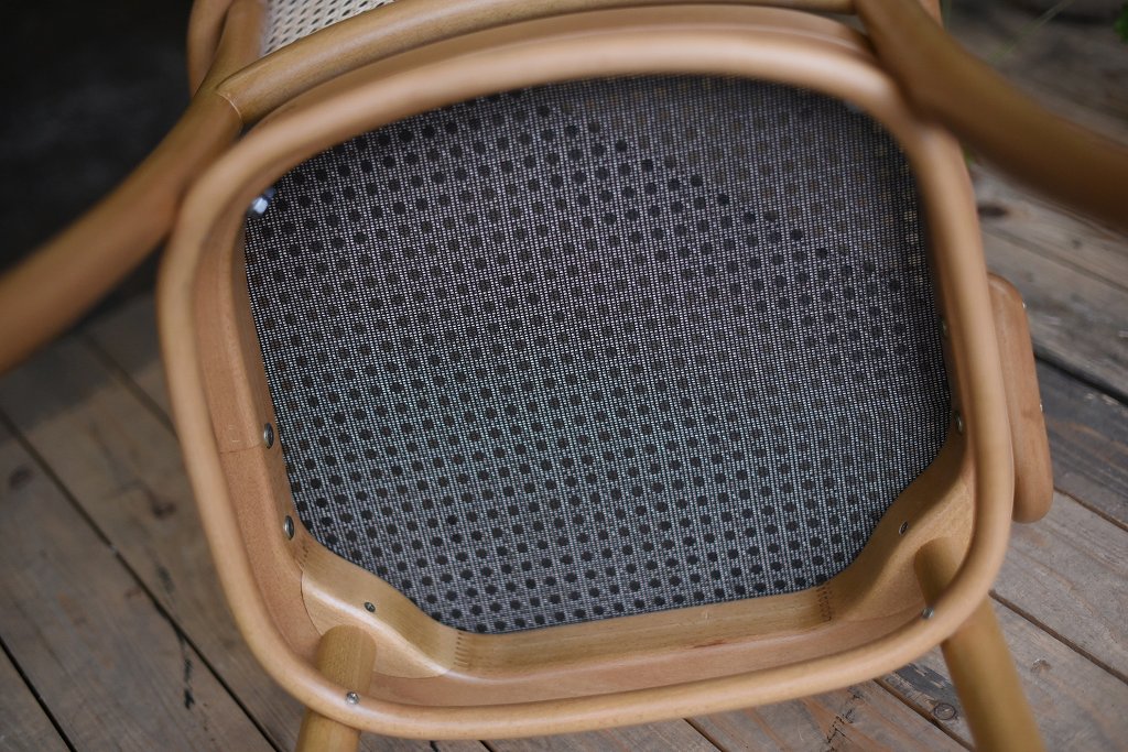 TON　ARM CHAIR　No.811　325811