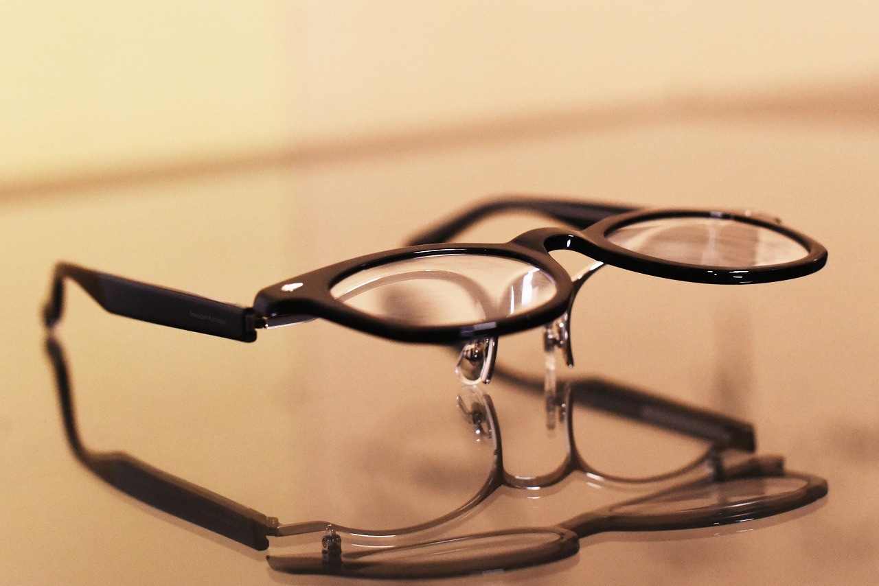 RF-B フリップリーディンググラス　「RAWGUN」 BLACK INNOCENT Original Products