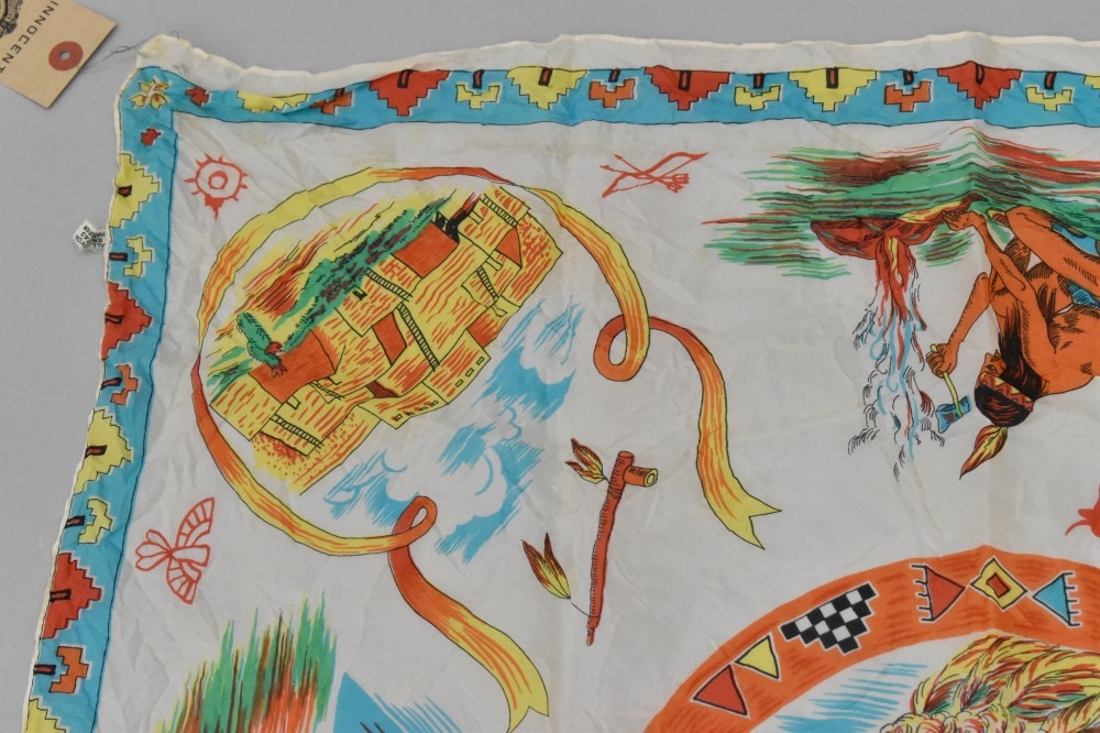 108727 ヴィンテージ 中判 スーベニア スカーフ  Souvenir scarf