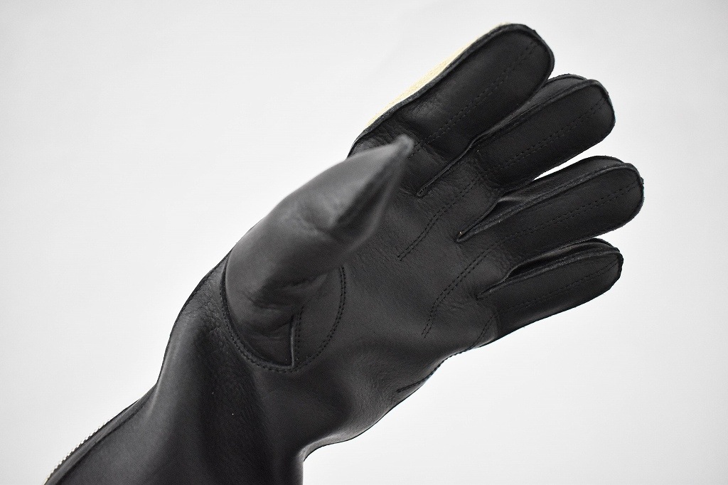 英国 「GOLDTOP」 The Churchills 本革グローブ