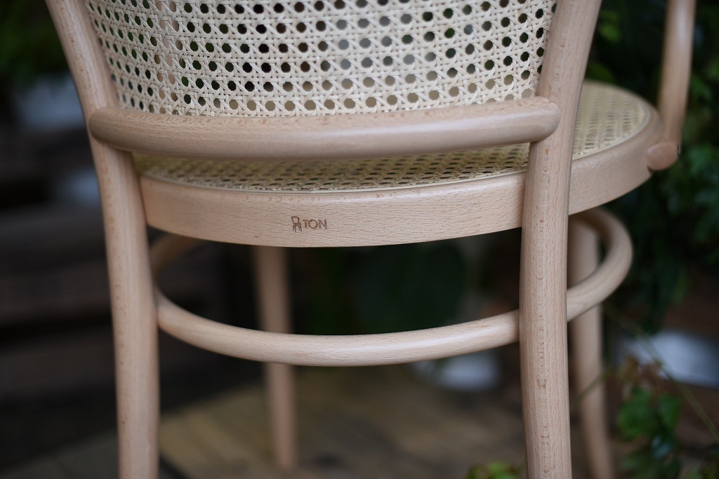 TON　ARM CHAIR　No.33　325033