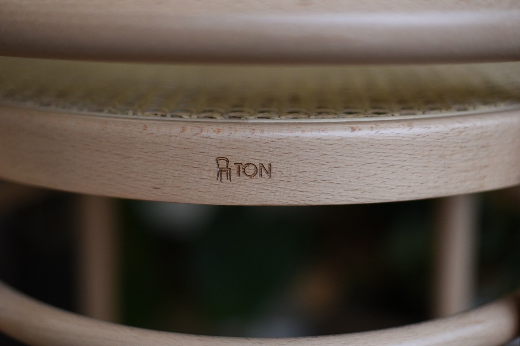 TON　ARM CHAIR　No.33　325033