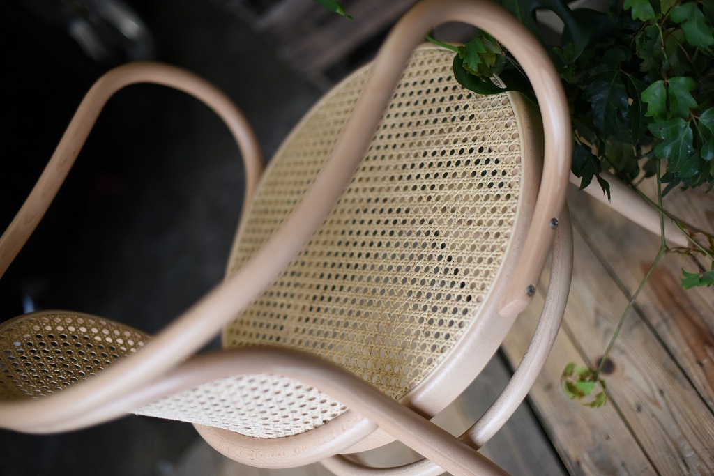TON　ARM CHAIR　No.33　325033