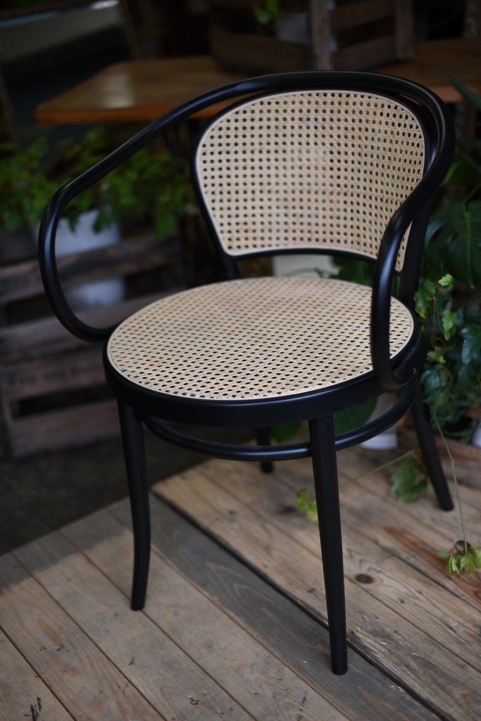 TON　ARM CHAIR　No.33　325033