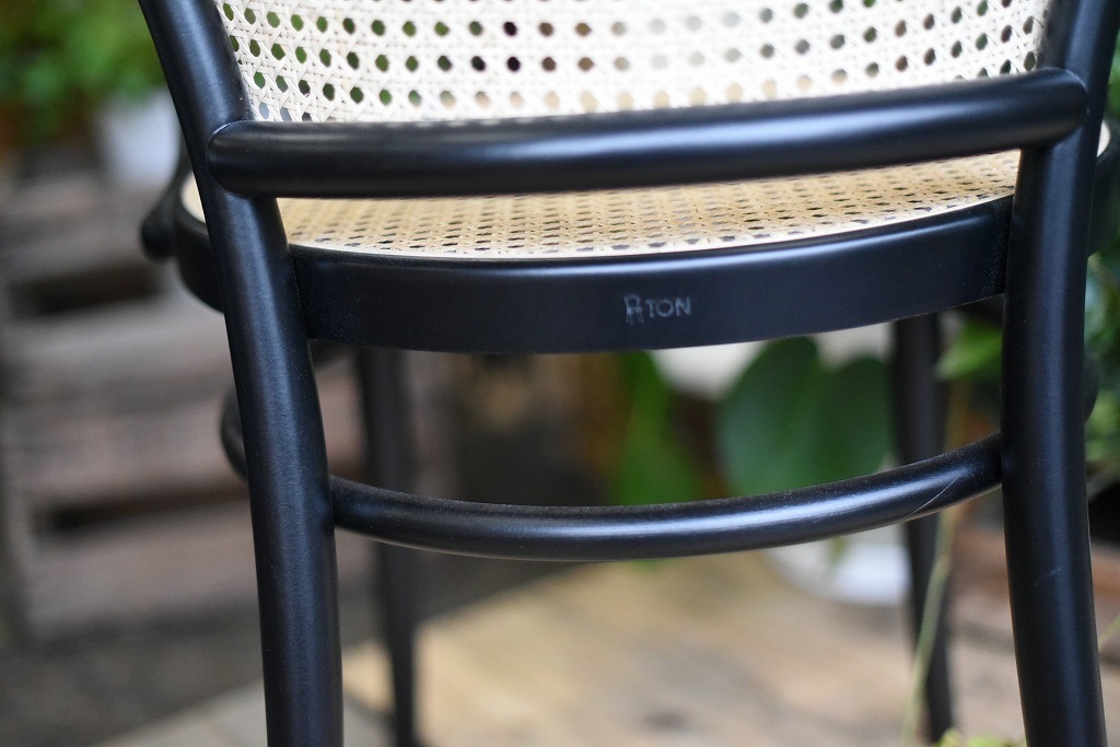 TON　ARM CHAIR　No.33　325033