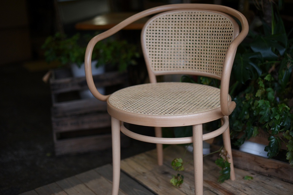 TON　ARM CHAIR　No.33　325033