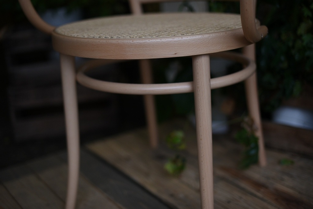 TON　ARM CHAIR　No.33　325033