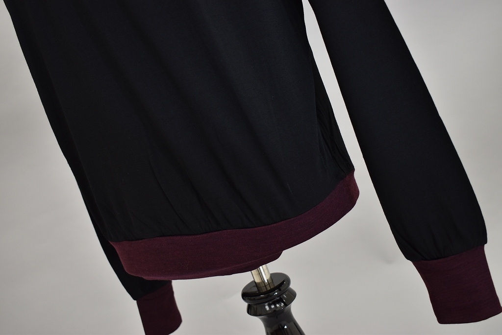 TW INNOCENT Original products 「極上ウール圧縮ニット タートルネック」　COLOR : BLACK/WINE RED