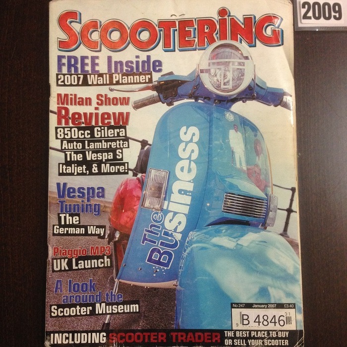 B4846　2009 「SCOOTERING」 ベスパ ランブレッタ  英国 旧車雑誌