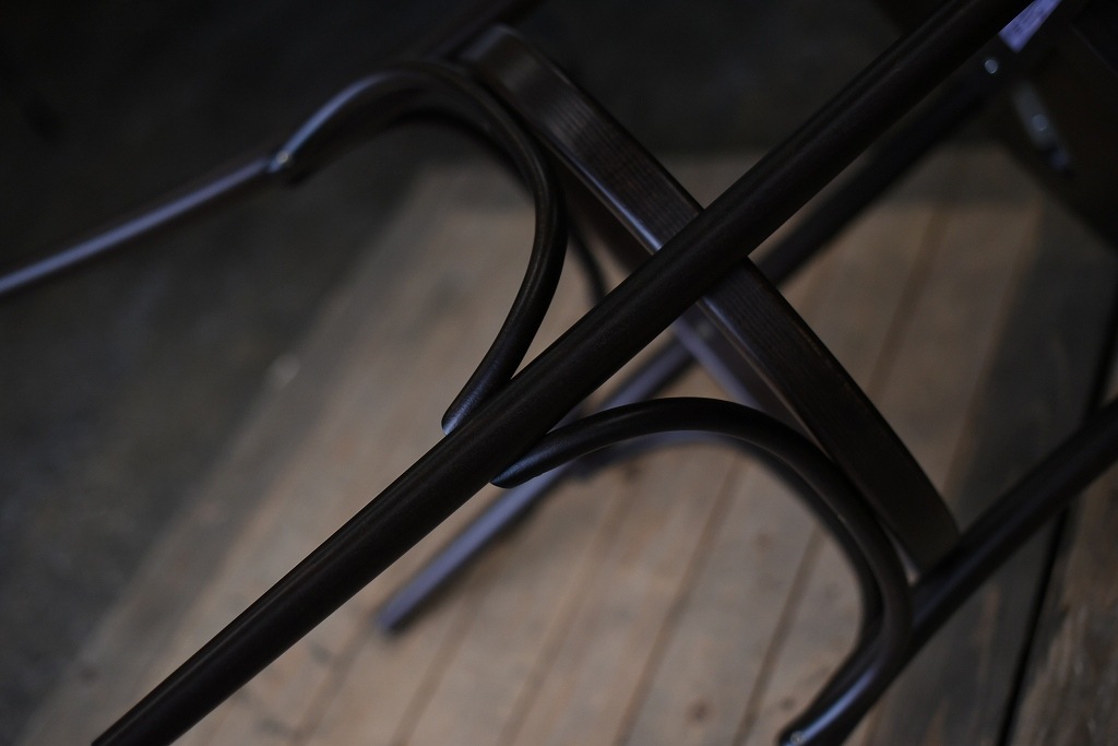TON TABLE　No.252　421252　4M6252