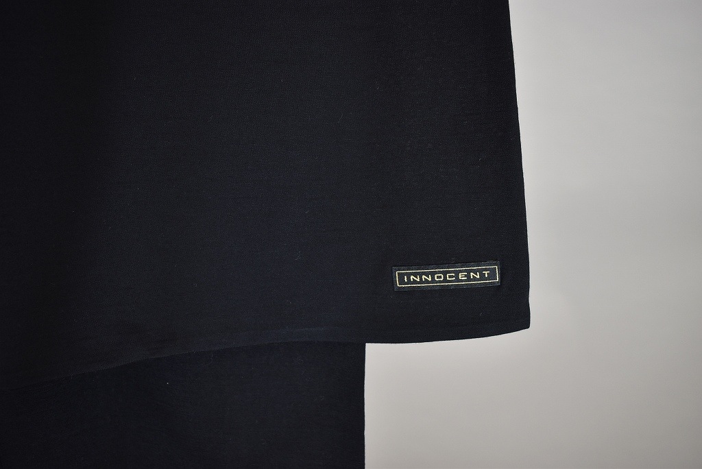 INNOCENT Original products 「極上ウール圧縮ニット ブランケット」　COLOR : BLACK