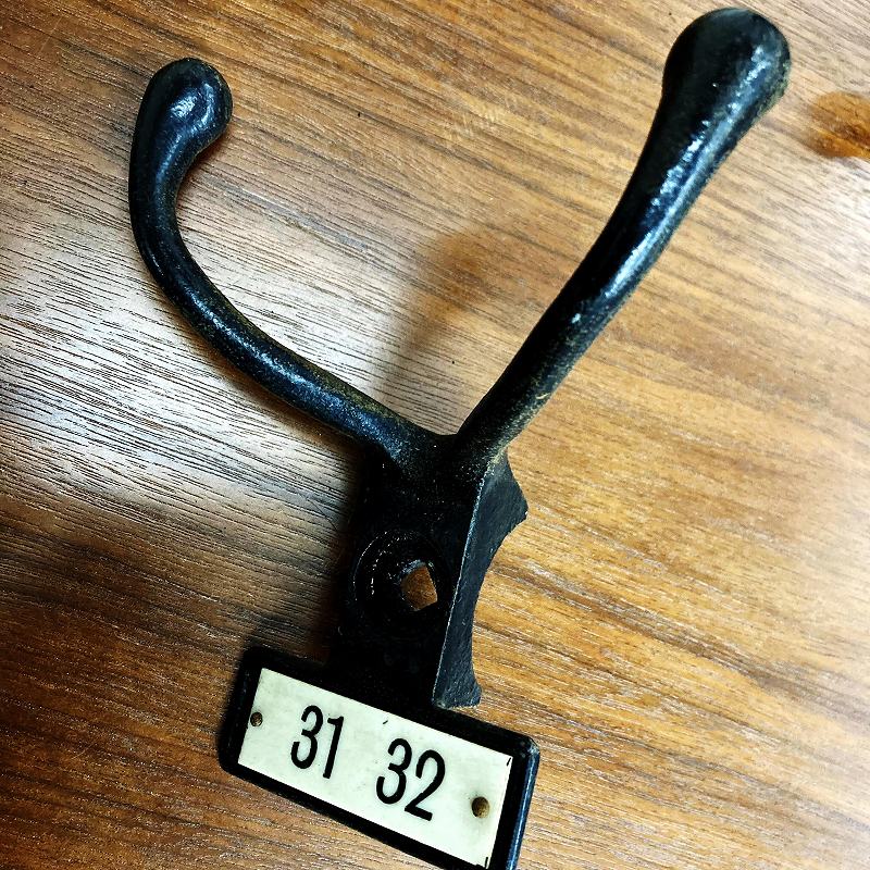 A0003 ヴィンテージ アイアン フック ウォールハンガー ダブルフック