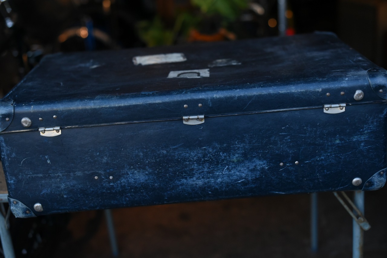 101800　UK ヴィンテージ　英国 グローブ トロッター 「GLOBE TROTTER」 MADE IN ENGLAND 刻印