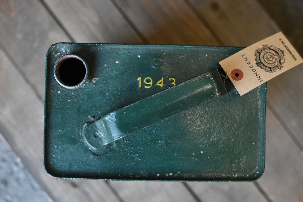 106742 英国製　  ガソリン缶