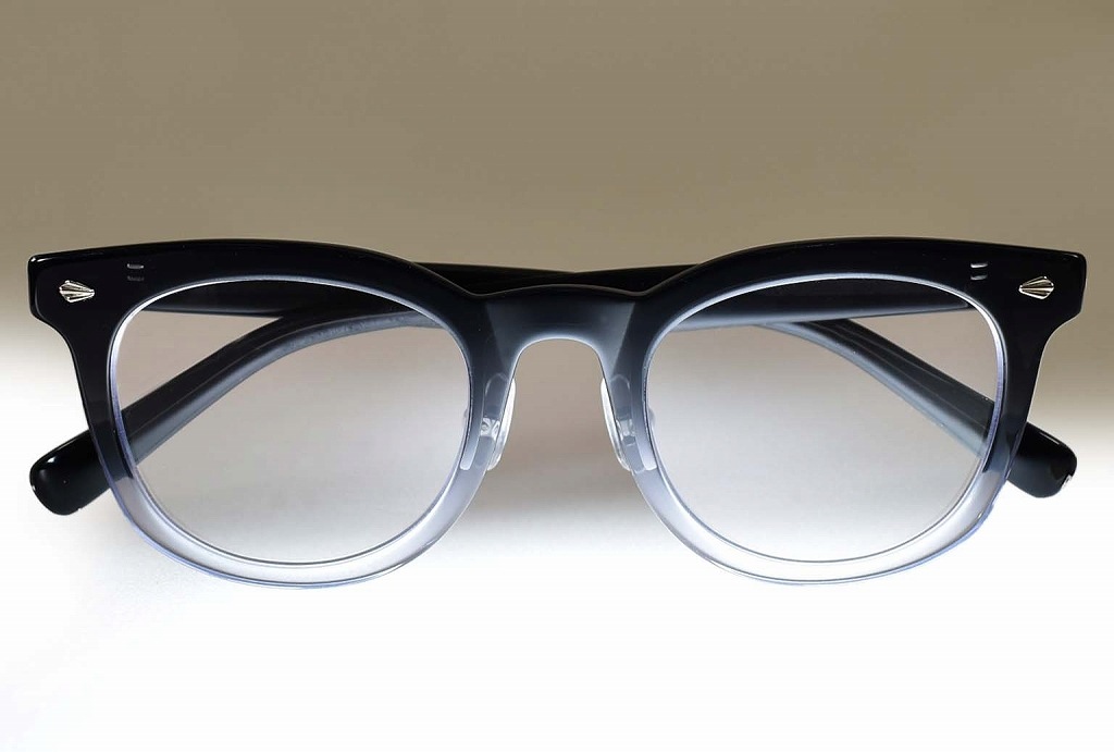 RF-G フリップリーディンググラス　「RAWGUN」 GRAY INNOCENT Original Products