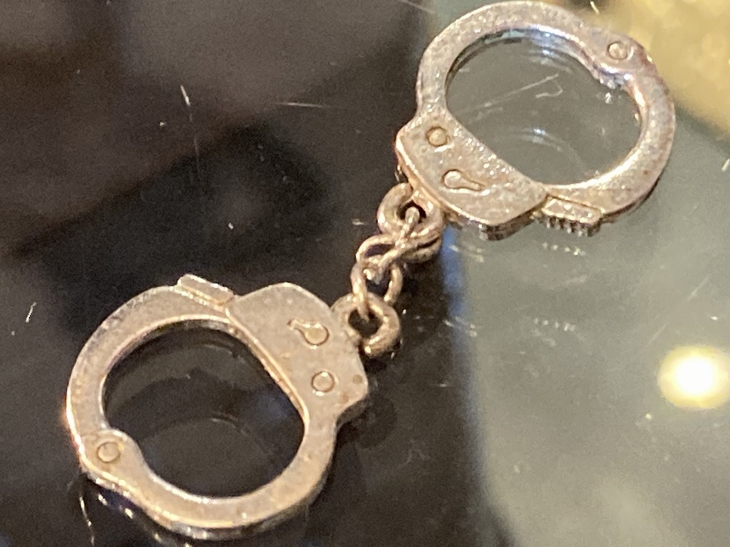 108658「HAND CUFFS」 925 SILVER ジュエリー　MADE IN ENGLAND 