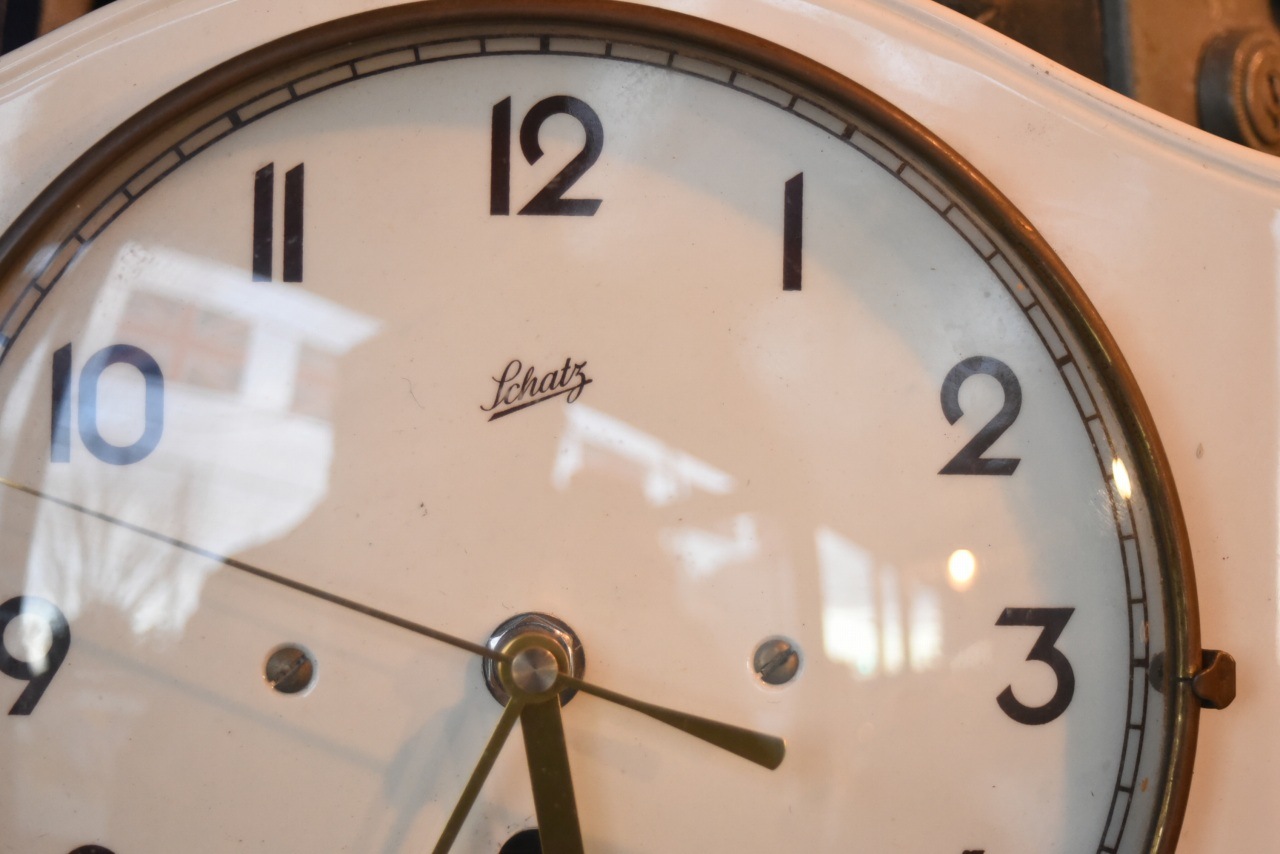 アンティーク機械式置き時計ドイツ製Schatz社 W1 アール・デコ？