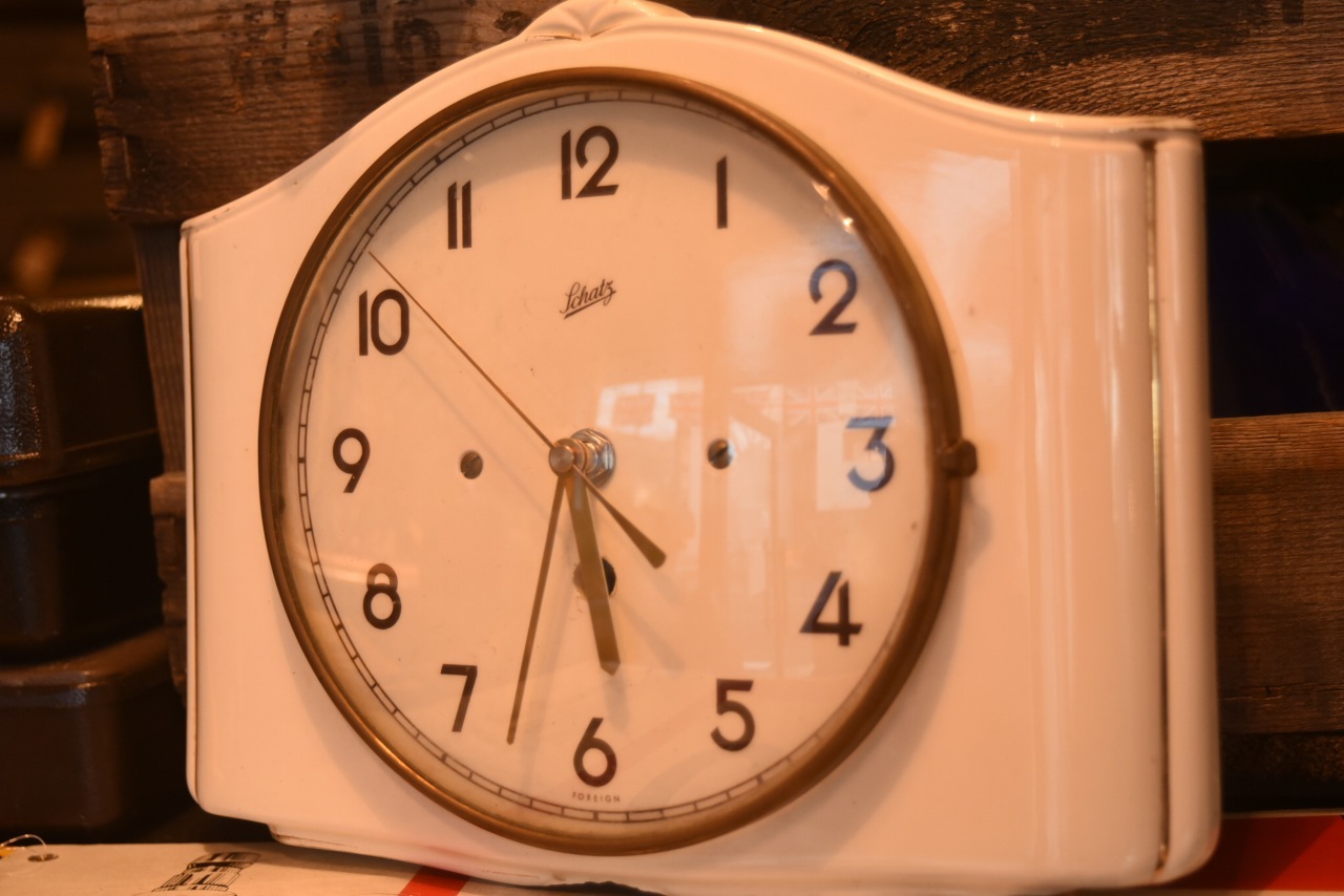 アンティーク機械式置き時計ドイツ製Schatz社 W1 アール・デコ？
