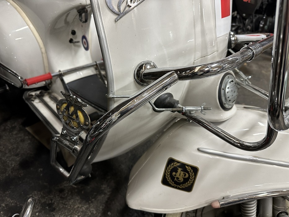 107458 ベスパ vespa ラージ用 PARIMOR AMS CUPPINI ITALY クラッシュ