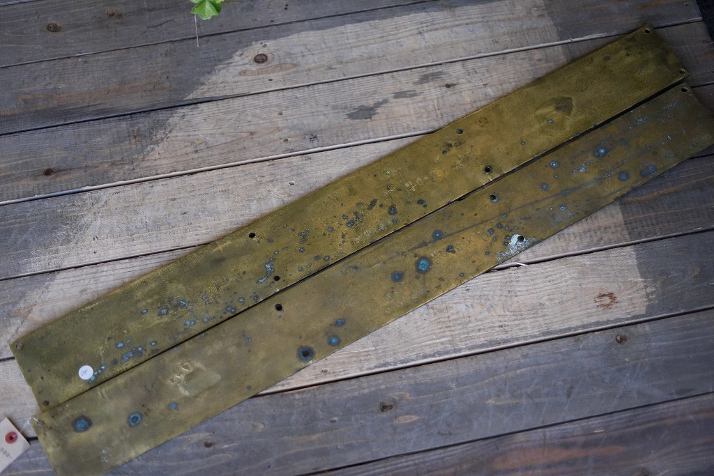 104917 ヴィンテージ　メトロポリタン=キャメル客貨車会社  真鍮製 プレート　ブラス　英国 MADE IN ENGLAND