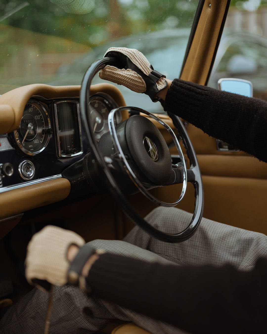 SD 英国 「GOLDTOP」 「Deerskin Leather String Back Driving Gloves」 DarkBrown 鹿革ドライビンググローブ　10%ポイント還元
