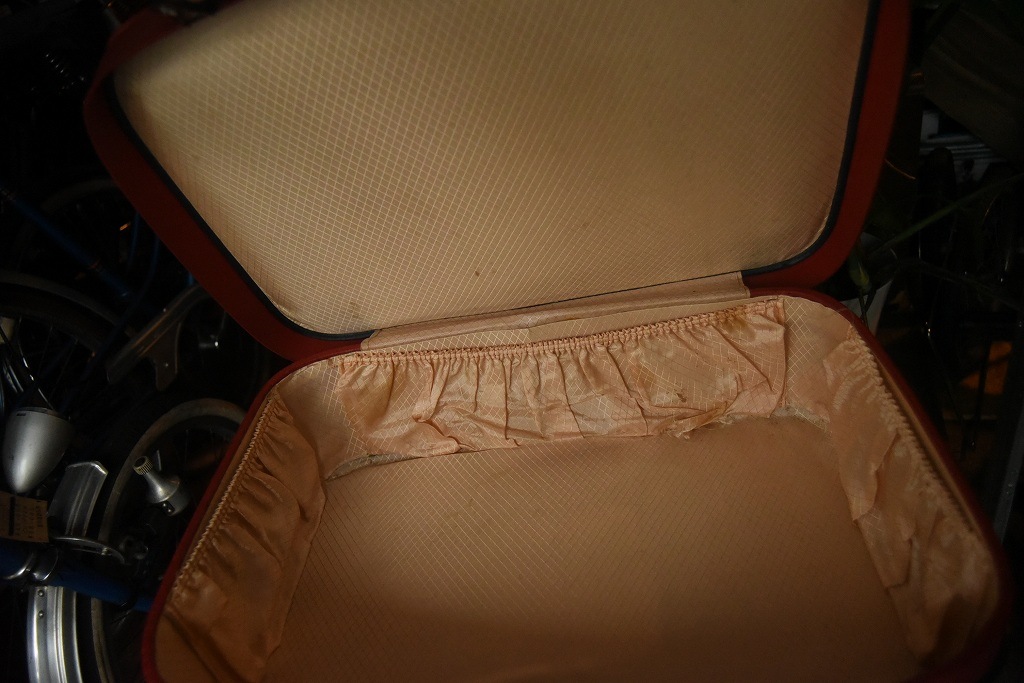 2269 ヴィンテージ　トランクケース　 ENGLAND