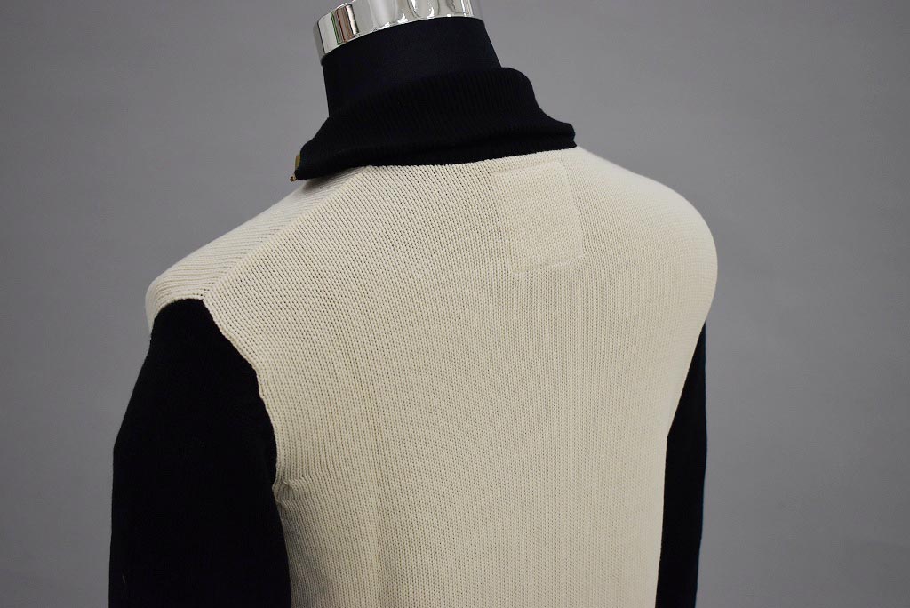 英国 「GOLDTOP」「1920s Motorcycle Racing Sweater」レーシングセーター　 COLOR：Ecru/Black Script