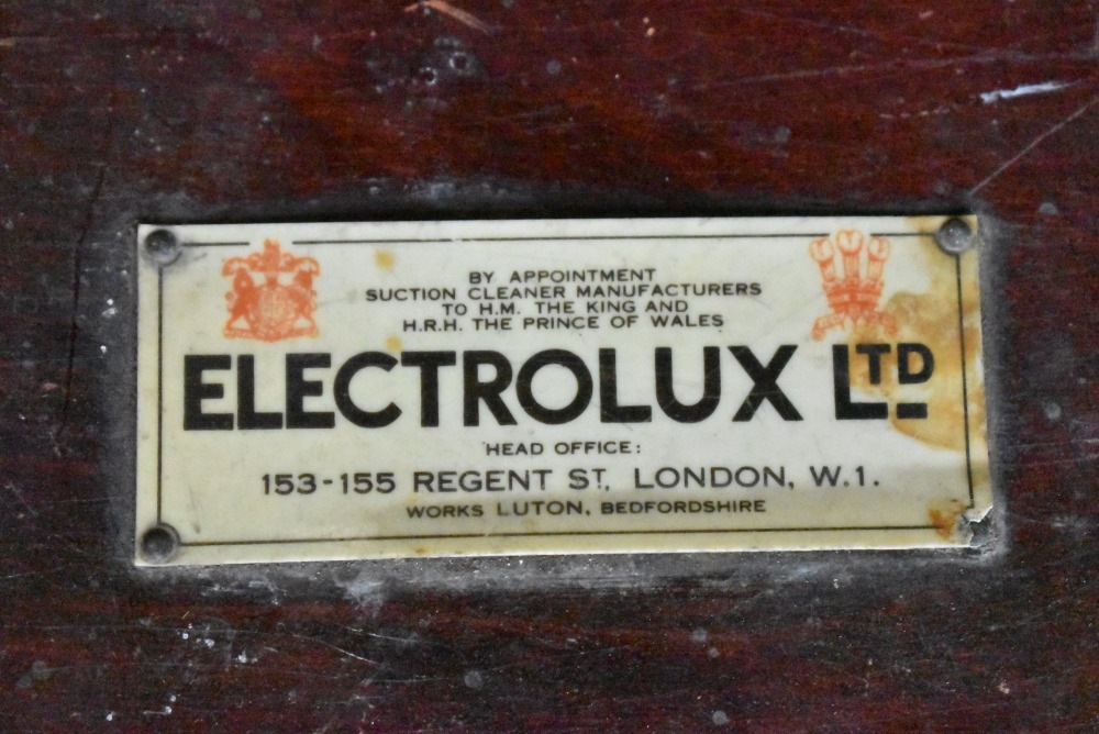 109565 ヴィンテージ ELECTROLUX トランク 衣装ケース 収納ケース 