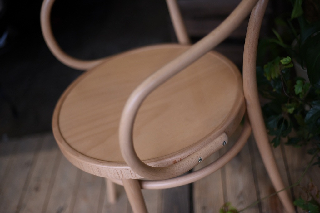 TON ARM CHAIR No.30  321030