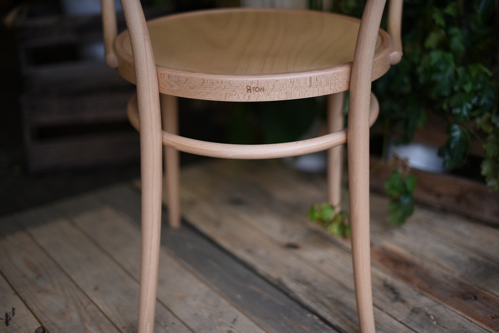 新品 / TON(トーン) / アームチェア / ARM CHAIR 30 / 木座 / ナチュラル / 無塗装 / 2万円 / D TON ARM CHAIR No.30 321030 | TON | | INNOCENT ONLINE SHOP |
