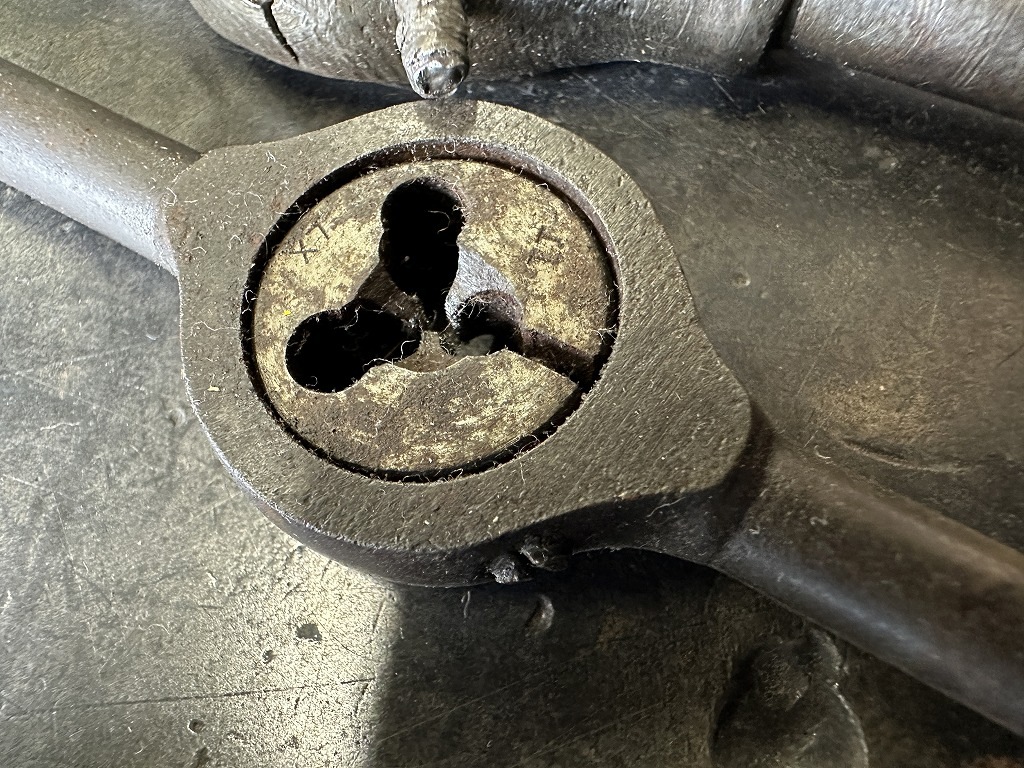 108031 ヴィンテージ ダイスハンドル ダイスレンチ タップ・ダイス ツール 工具 英国 MADE IN ENGLAND