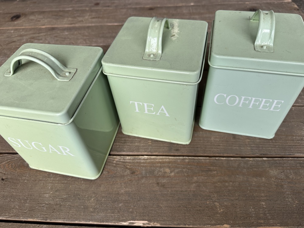 108439 ヴィンテージ キャニスター 缶  キッチン雑貨 3つセット