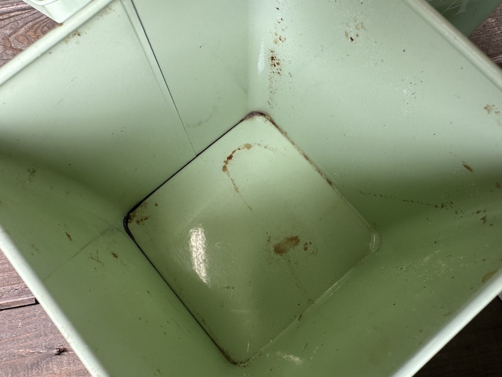 108439 ヴィンテージ キャニスター 缶  キッチン雑貨 3つセット