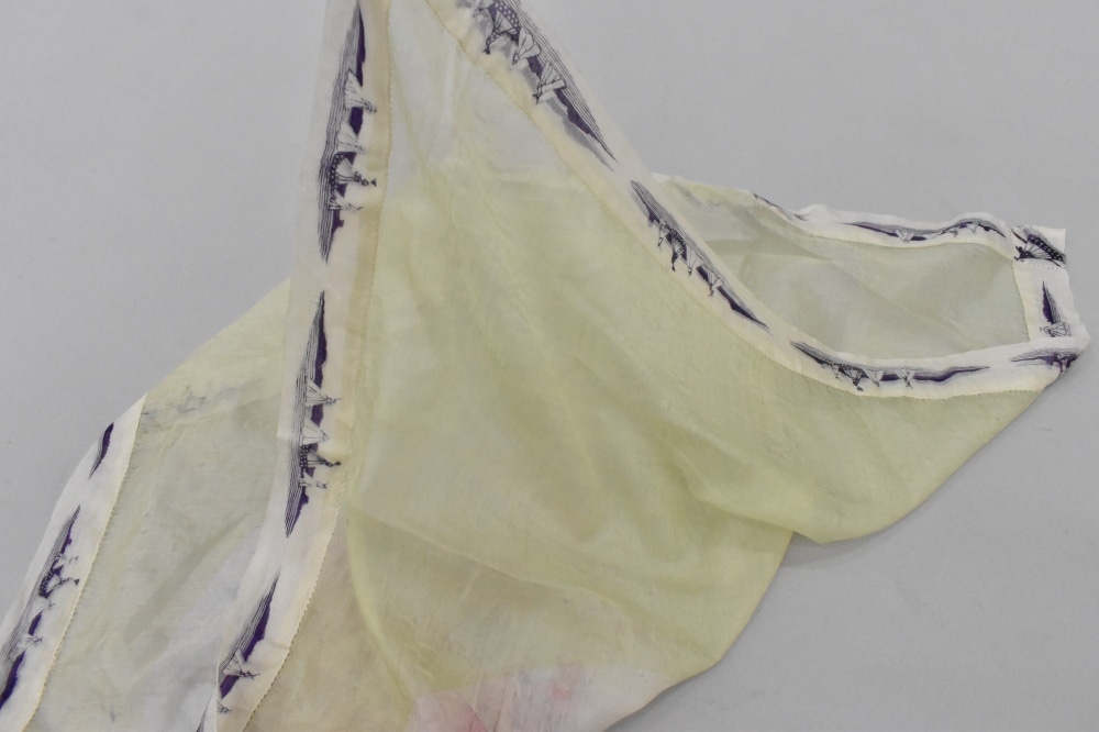 108839 ヴィンテージ 中判 スーベニア カウボーイ スカーフ Souvenir scarf