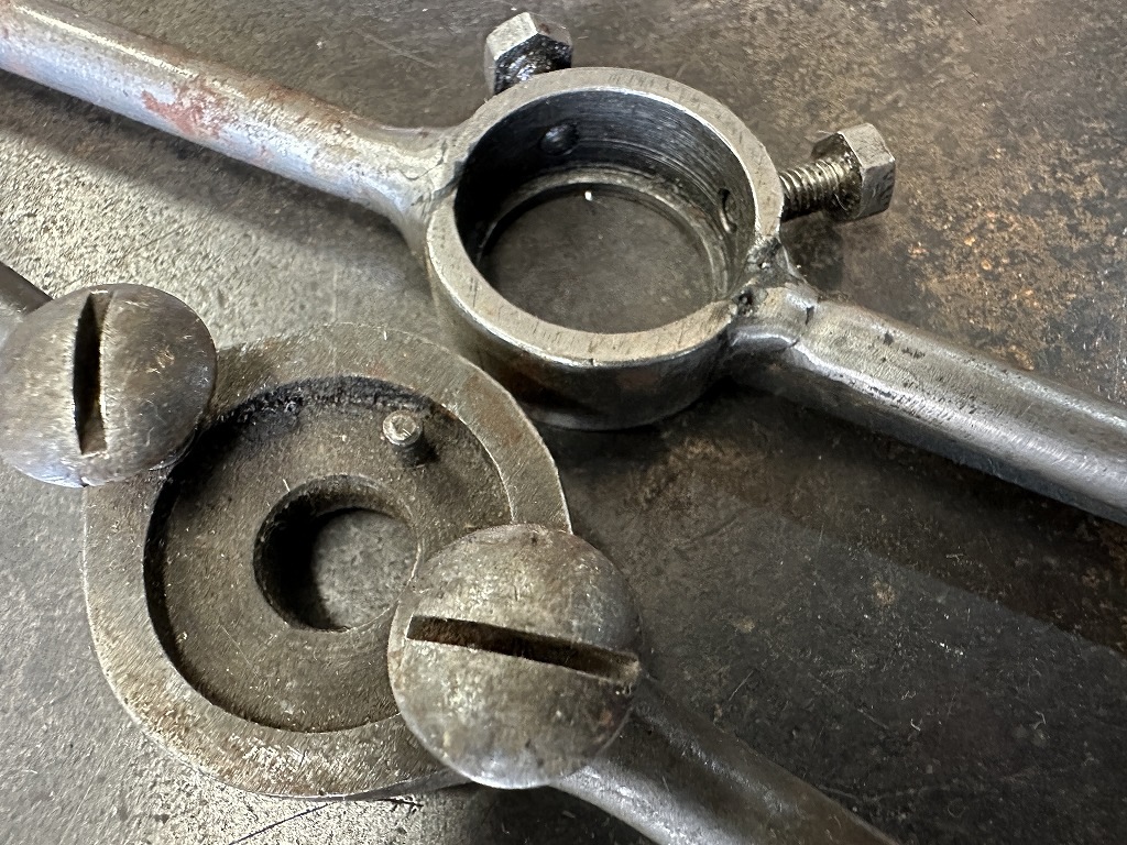 108033 ヴィンテージ ダイスハンドル ダイスレンチ タップ・ダイス ツール 工具 英国 MADE IN ENGLAND