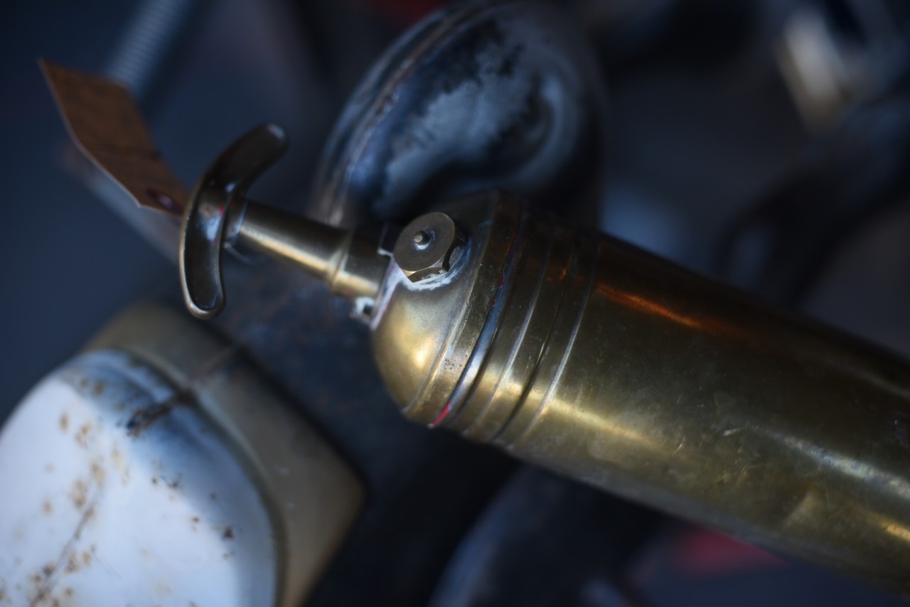 101110 UK　消火器　FIRE EXTINGUISHER 真鍮　ブラス　英国 