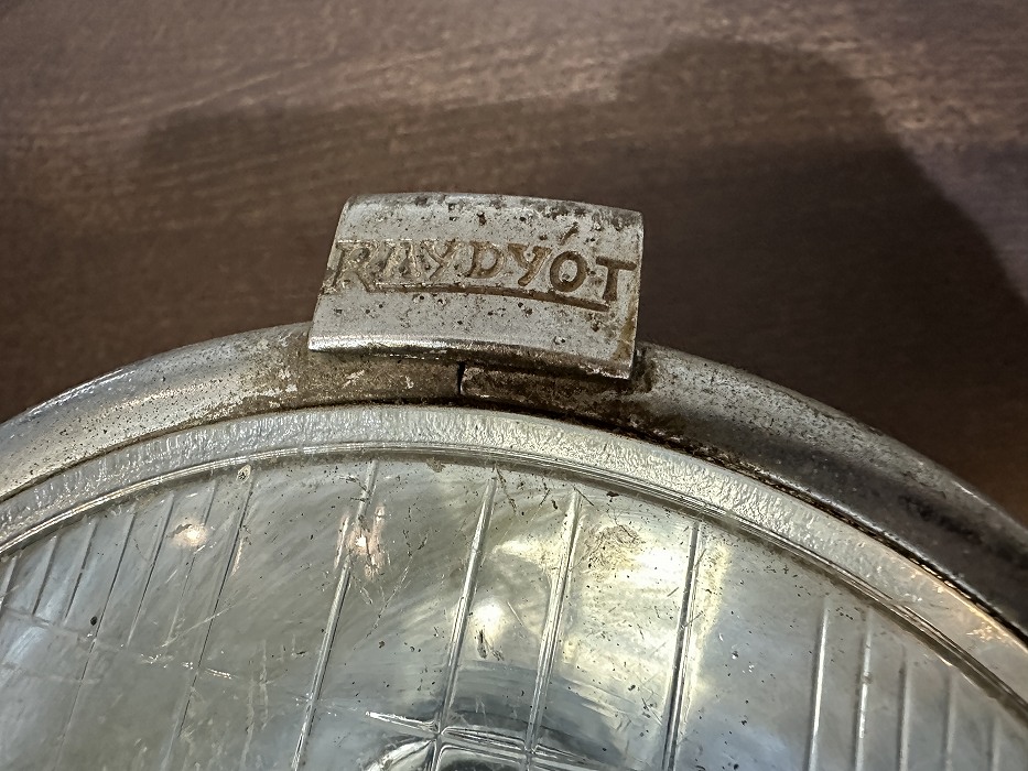 107327 ヴィンテージ　「RAYDYOT」　フォグランプ　ライト　パーツ　英国 MADE IN ENGLAND