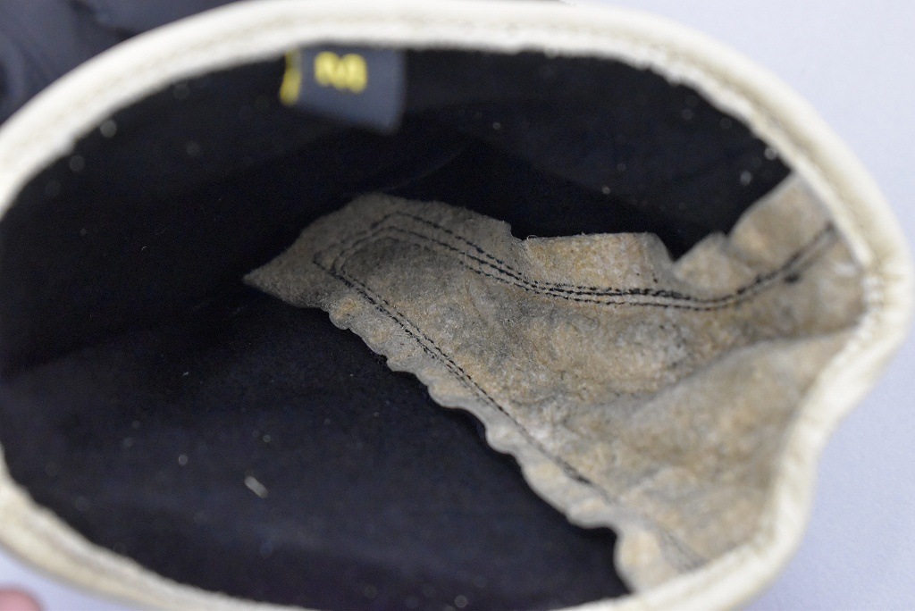 英国 「GOLDTOP」「Zipped Unlined Cafe Racer Gloves」 TanTrim 本革カフェレーサーグローブ　裏地無し タイトフィット