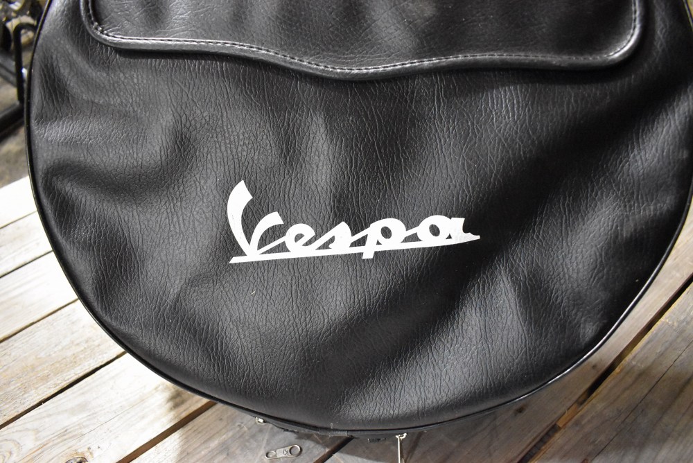 107398 Vespa 150 スタンダード スペアタイヤ ホルダー タイヤカバー