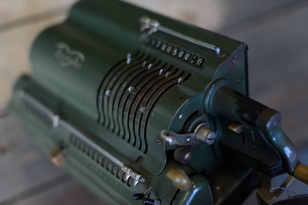 104907 ヴィンテージ　「MELITTA CALCULATOR」　計算機　ドイツ製 MADE IN GERMANY