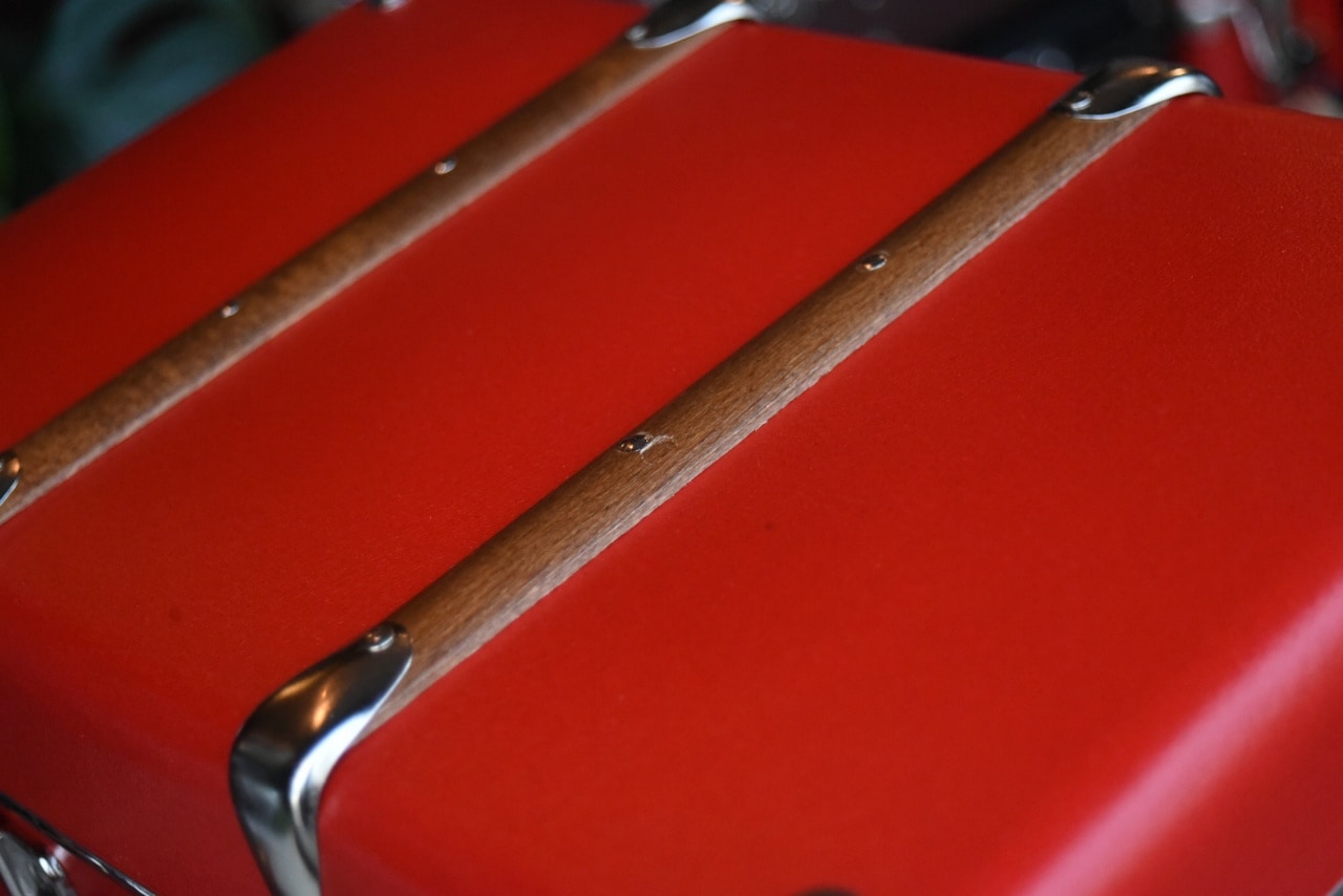 5510 40cm M レッド 「KAZETO社」 トランクケース 90年以上の歴史を誇るチェコの伝統的トランクメーカー