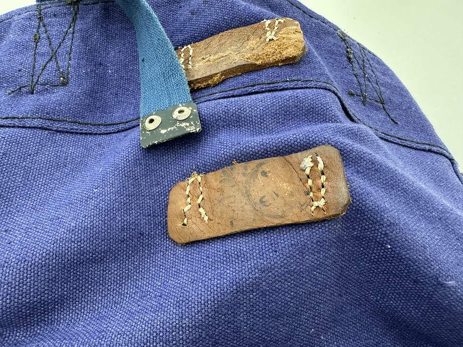 107503 ブルー ヴィンテージ 実物 デッドストック ルーマニア軍 ブレッドバッグ レザーストラップあり