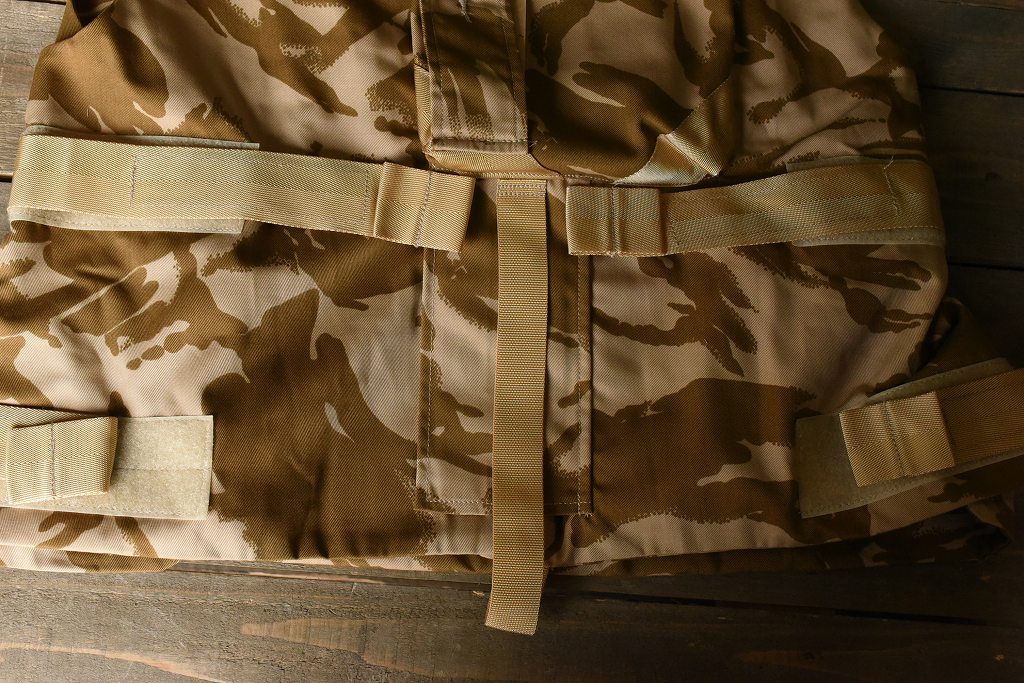 L1 104150 UK 英国軍　デザートDPM　カモ ボディーアーマーベストカバー　COVER,　BODY ARMOUR IS DESERT DPM